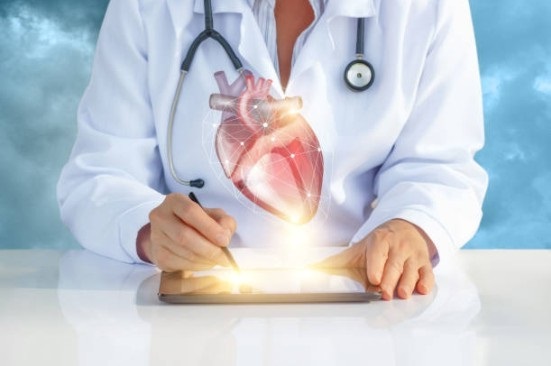 puntual, pulcro y respetuoso de su uniforme m�dico